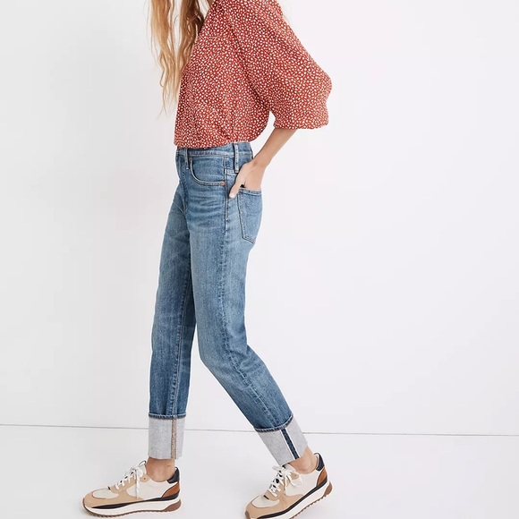 Madewell Classic Straight Jeans in Cristoforo Wash: Selvedge Edition MC561 - Picture 2 of 4